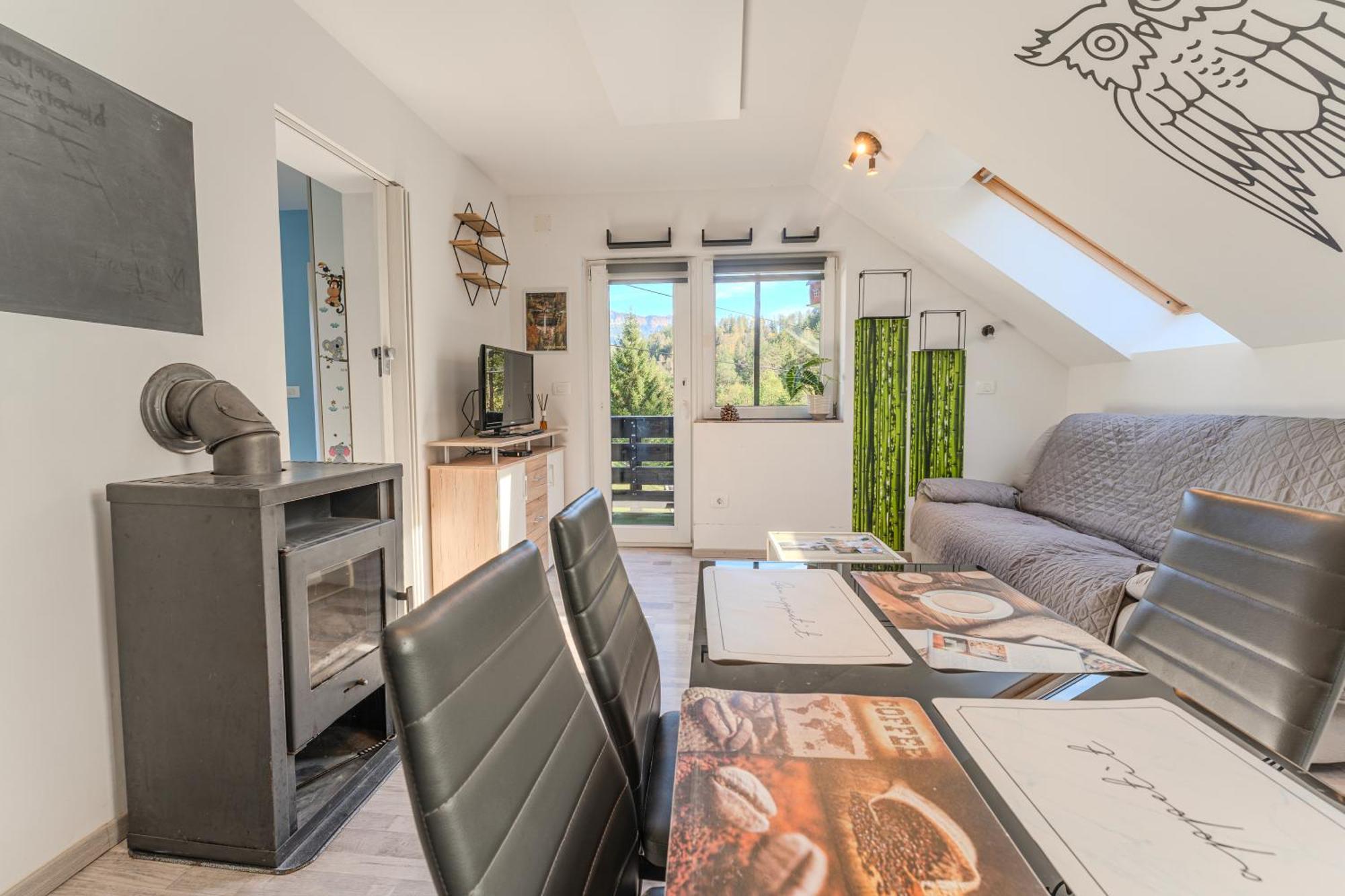 Idyllic Triglav Forest Retreat - Alps, Trails, Lakes, Falls Mojstrana Bagian luar foto